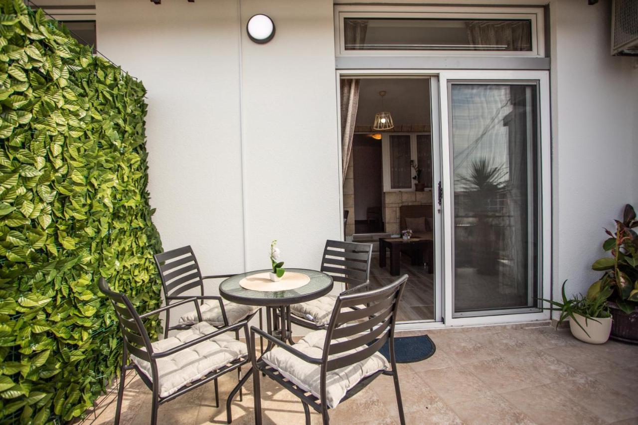 Apartments Jelena Ulcinj Exterior photo